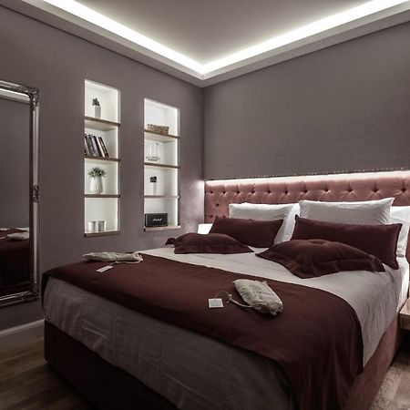 Opus 5 Luxury Apartment In Liston Corfu Corfu  Exterior photo